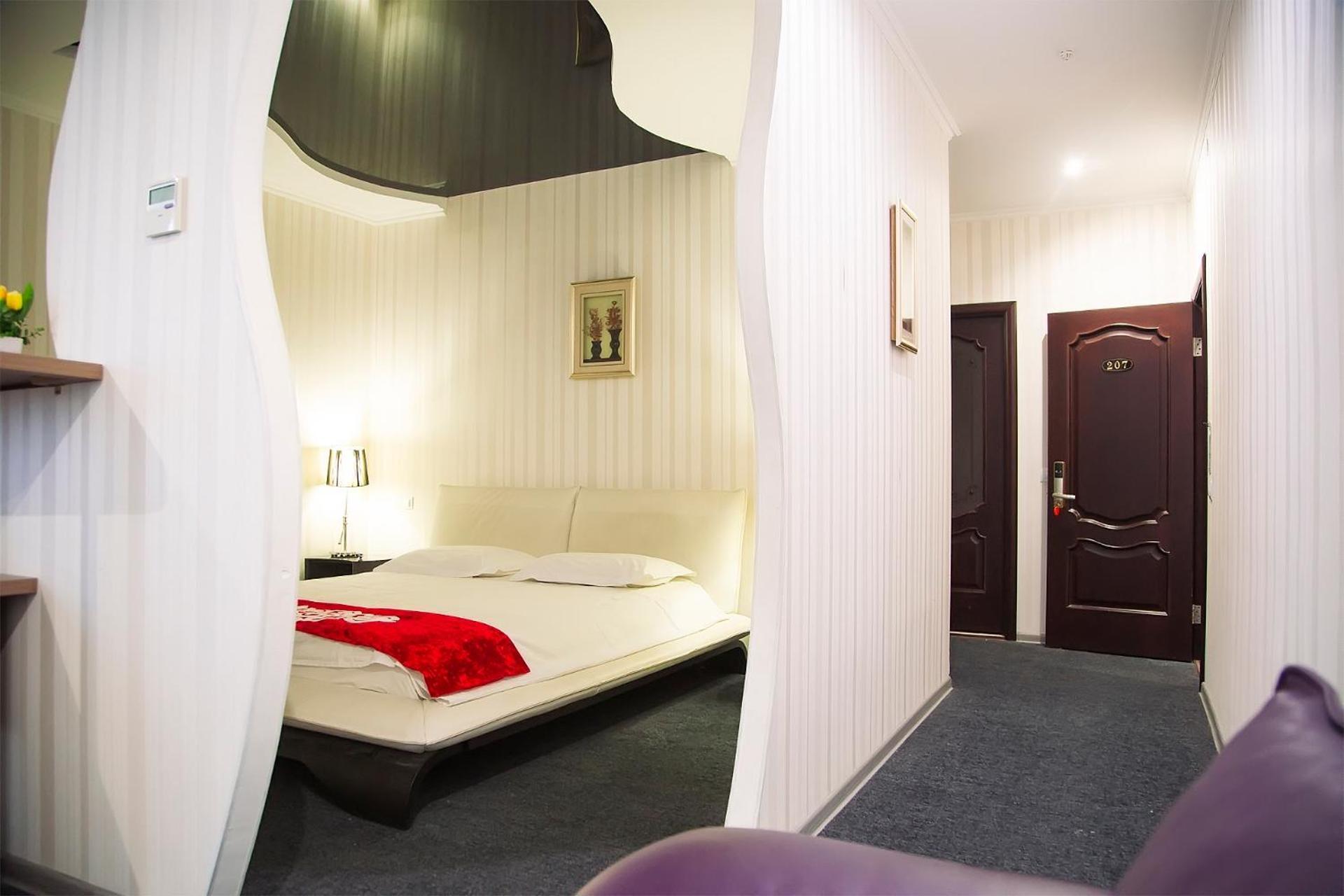 Hotel & Fitness Center Mandarin أكتاو المظهر الخارجي الصورة